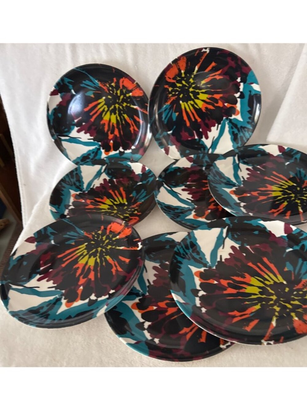 Crate & Barrel Floral Melamine 9" Plates Set Of 8 Vibrant